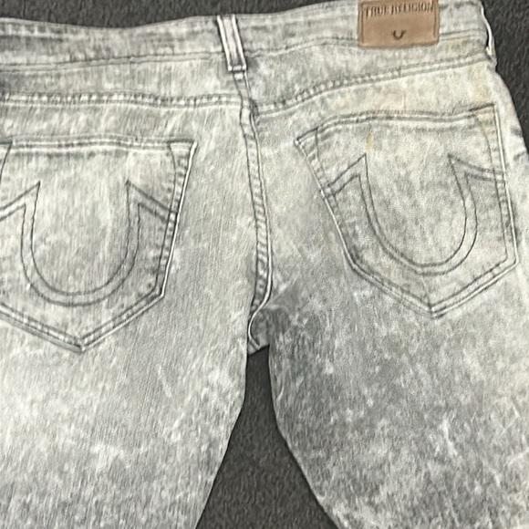True religion men distressed jeans inseam 34.5” - Picture 9 of 13